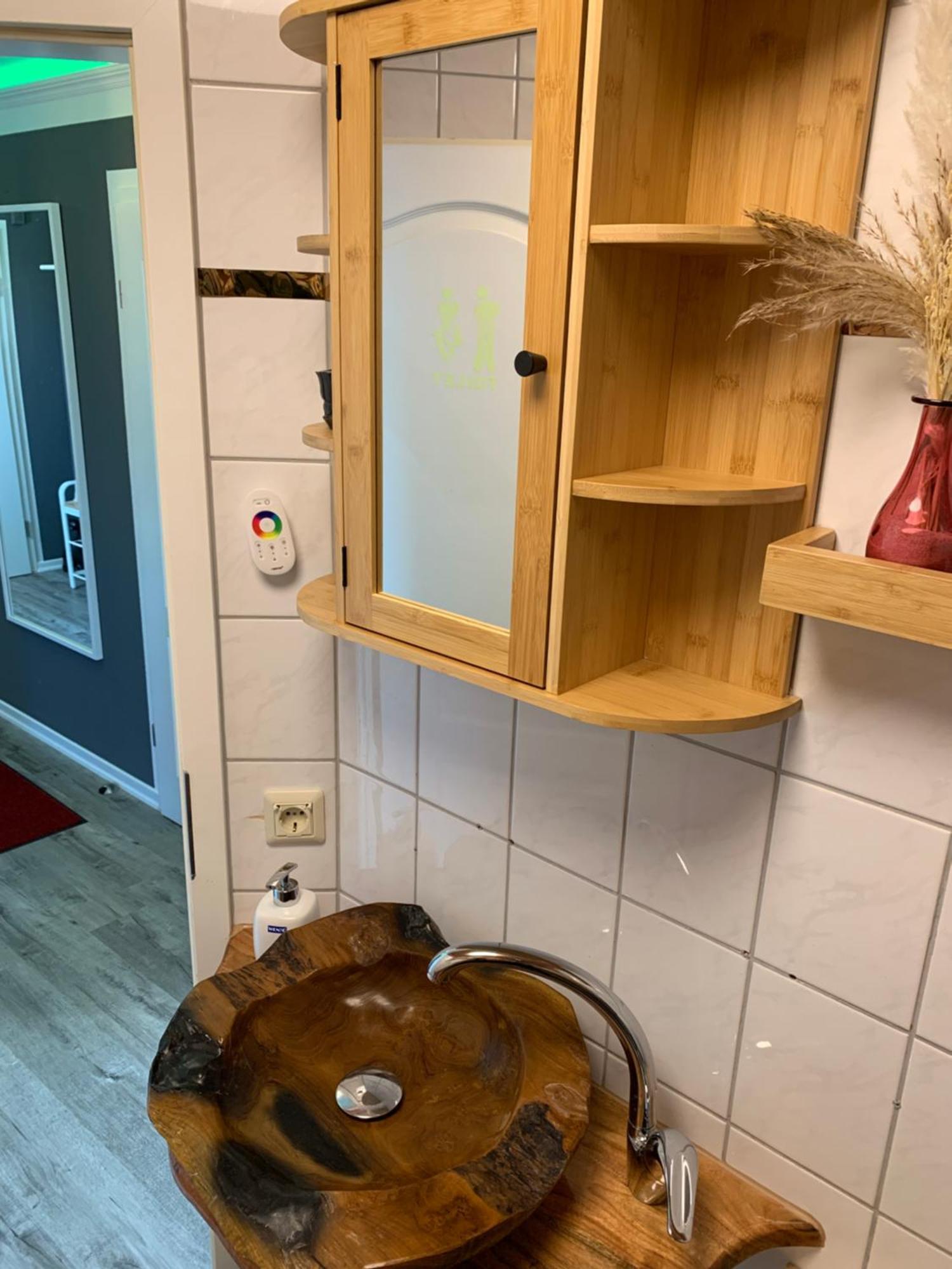 Best-Preis Ferienwohnung Mit Netflix, Self-Check-In, Ebike Ladestation Im Fahrradraum, Wlan - Direkt Am Elberadweg Im Herzen Von วิทเทนเบิร์ก ภายนอก รูปภาพ